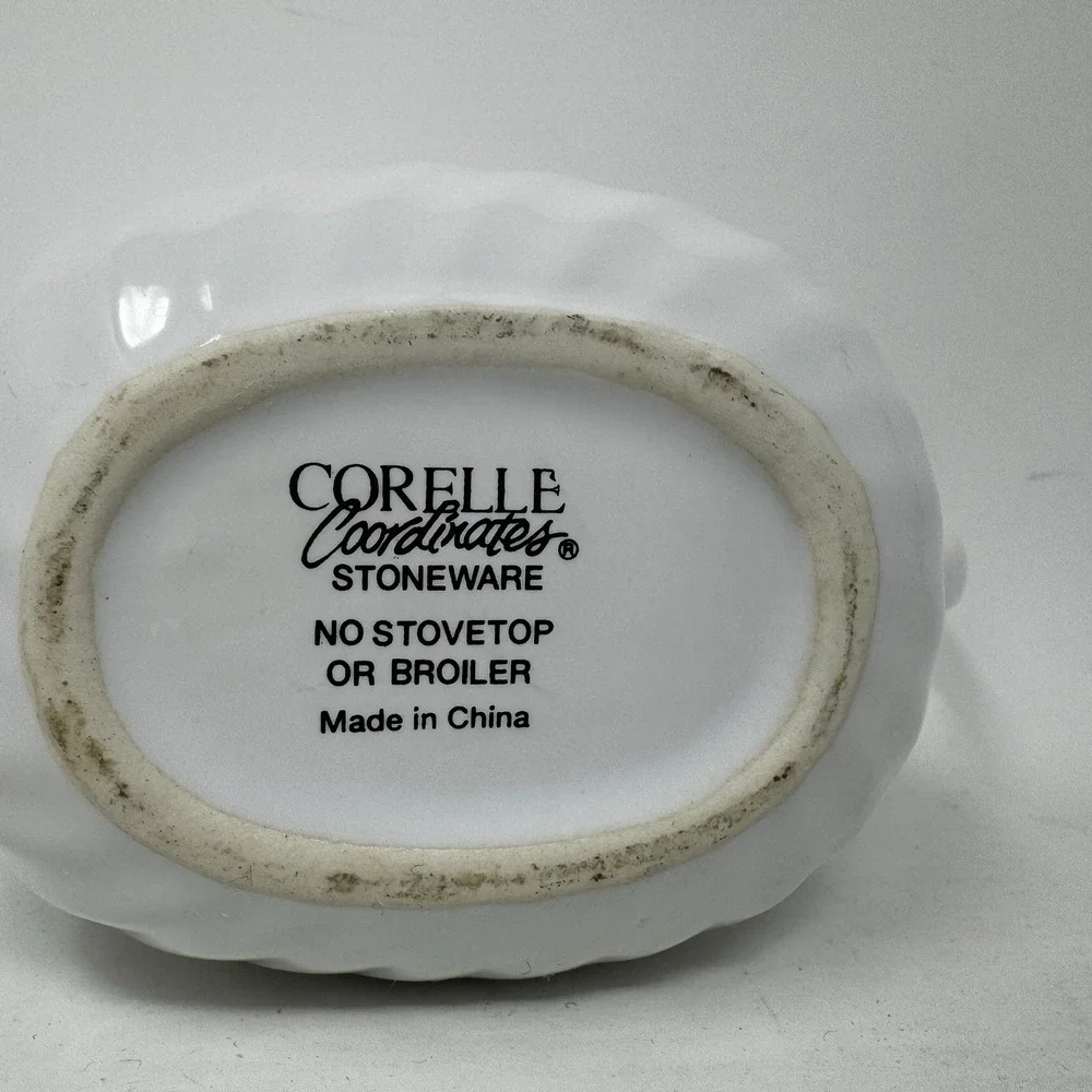 Corelle Holiday‎ CALLAWAY IVY Gravy Boat Red Bird Christmas Handle